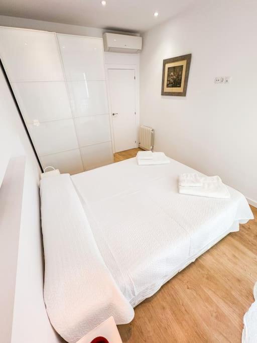 Anna & Thomas - Sitges Center Apt מראה חיצוני תמונה